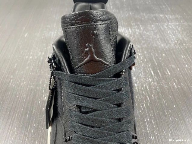 MaikeSneakers Retro Black Hair Pony 4 819139-010 Jordan 0801